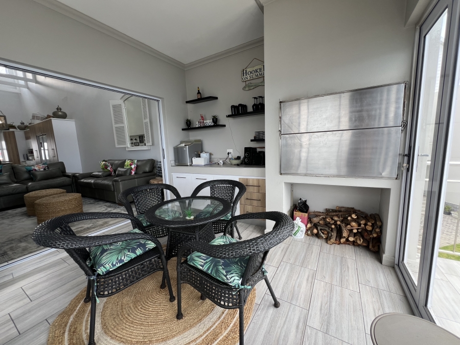 3 Bedroom Property for Sale in Marina Martinique Eastern Cape